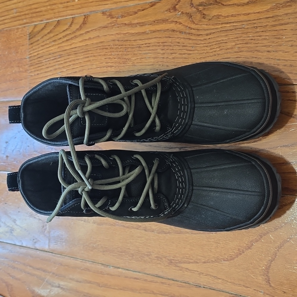 Winter boots